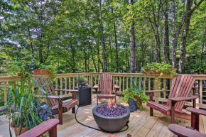 Cozy Hideaway with Grill and Firepit, 17Mi to Asheville